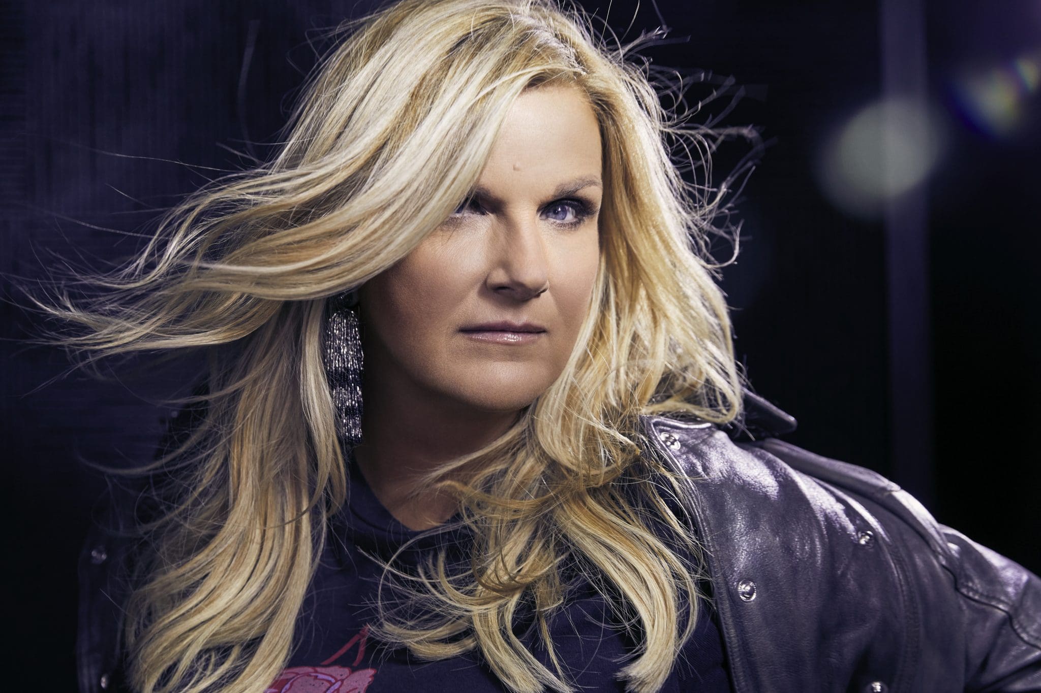 trisha-yearwood-headshot