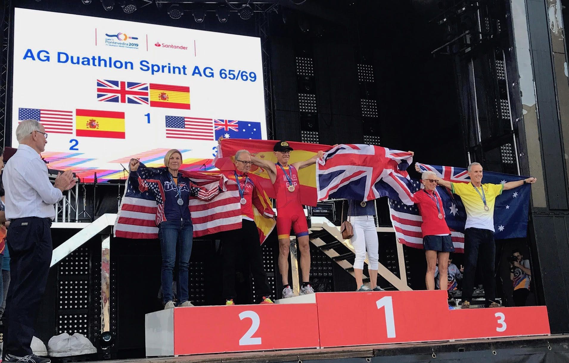 diane-travis-podium-world-duathlon-championship