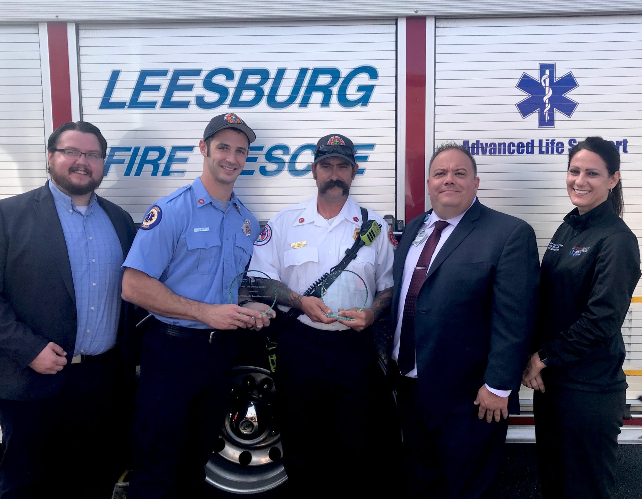 leesburg-firefighters-receive-award