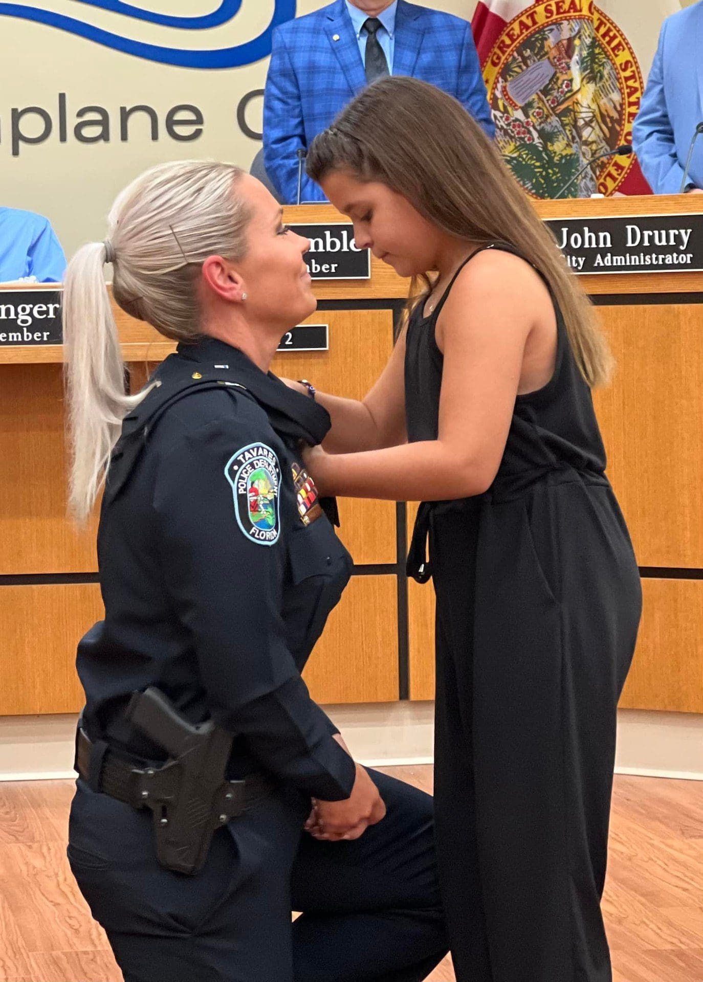 2022 Kaelyn Pinning mom Sarah Coursey