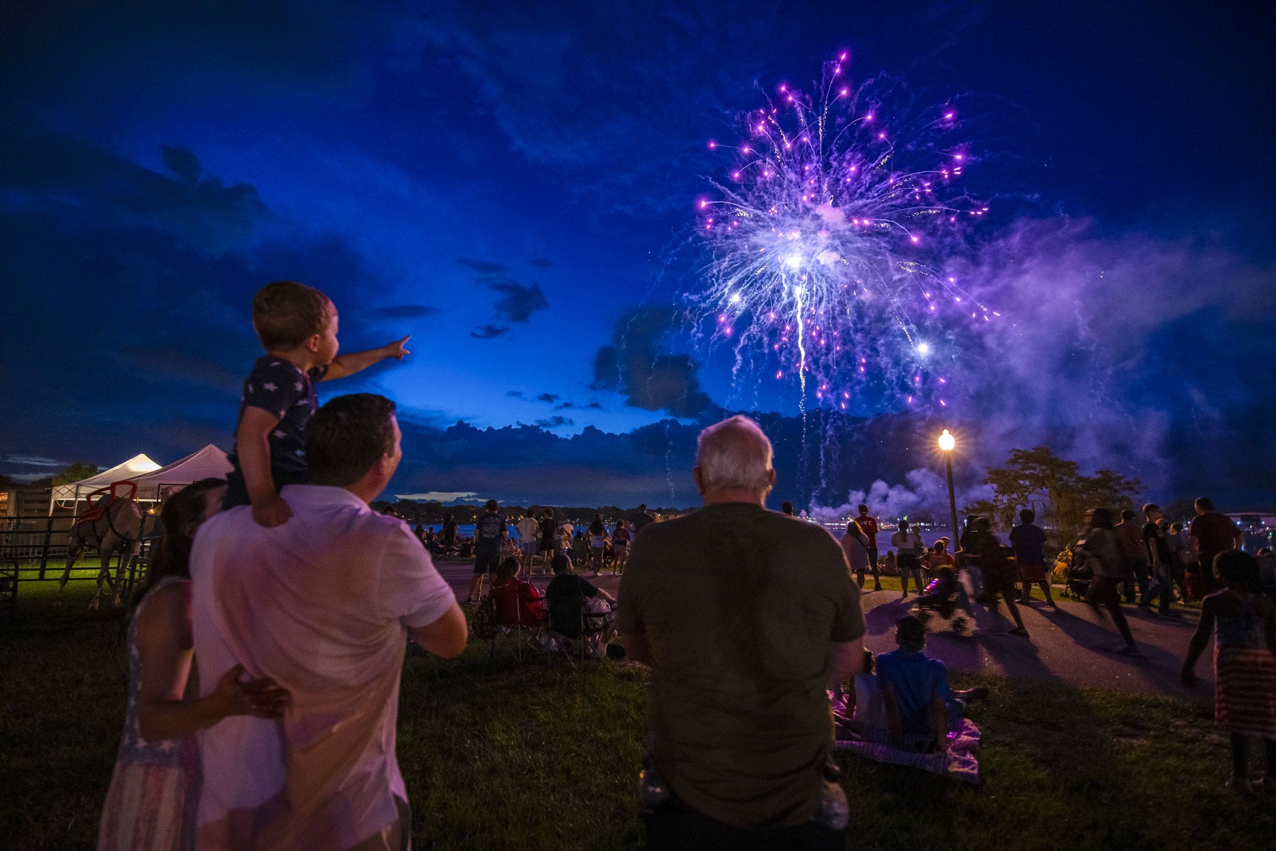 Gardens Leesburg Fireworks Fasci Garden