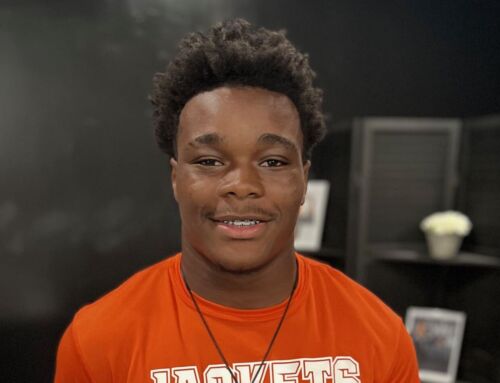 Leesburg High Football Star Lavoctris ‘Muscles’ Patterson Balances Football and a 4.7 GPA