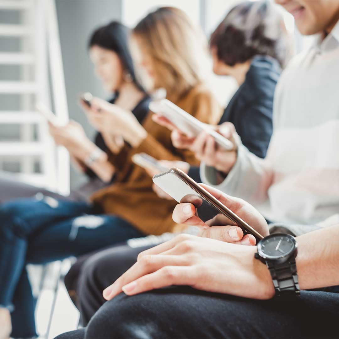 People-on-phone