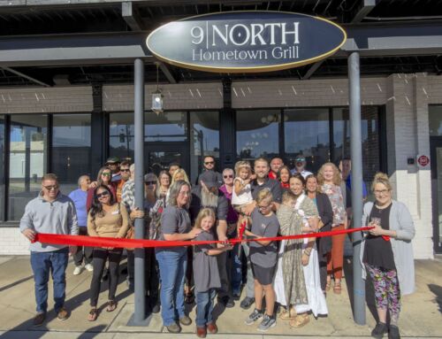 9|North Hometown Grill Opens in Umatilla
