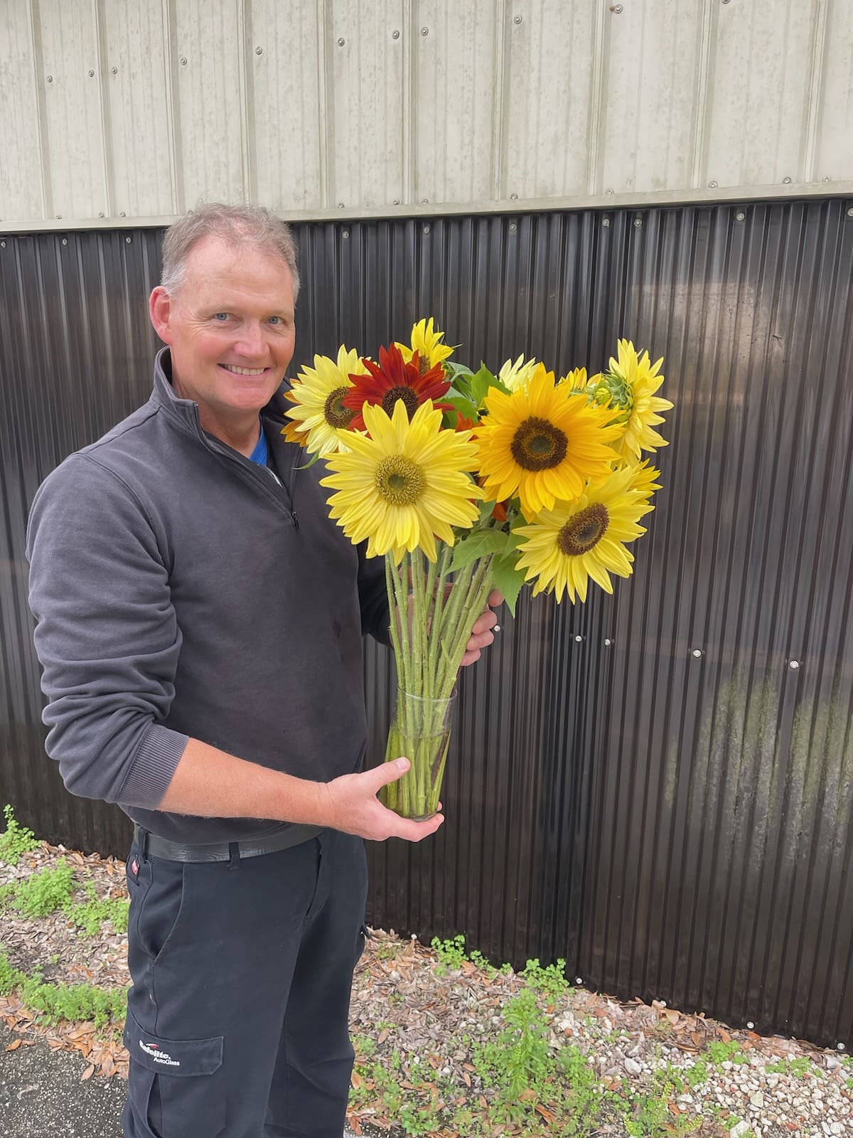 F6D508B5-571F-4FA0-85F5-FD7FF3BAA6A0