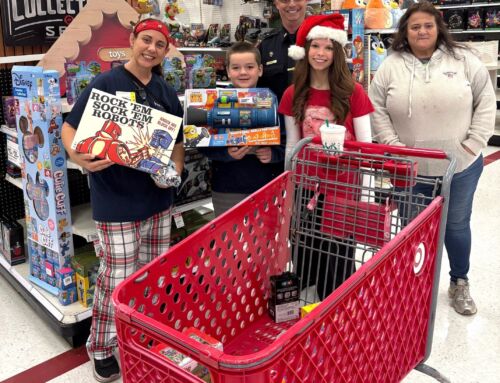 Lady Lake Police Team Up to Provide Holiday Shopping for Kids