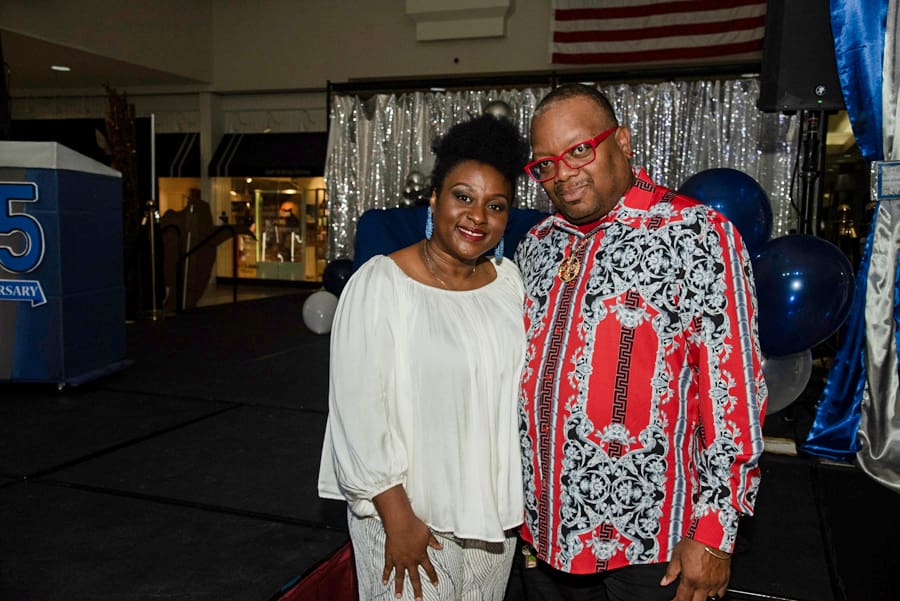 Sharon and Chris Daniel_ (1)