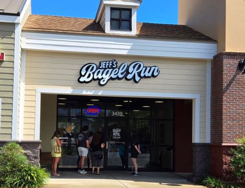 Jeff’s Bagel Run Draws Long Lines at New Villages Location