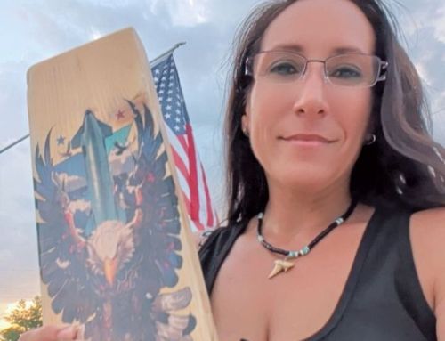 Lake County Mom Hides Thousands of Free Signs to Lift Community Spirits