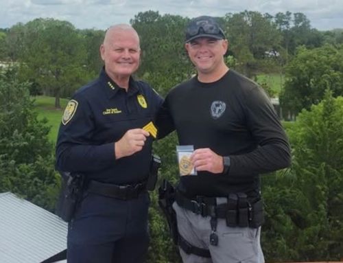 Off Duty Leesburg Police Sargent Saves Woman and Dogs From House Fire