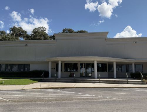 Eustis Weighs Sale of Community Center as Residents Push Back