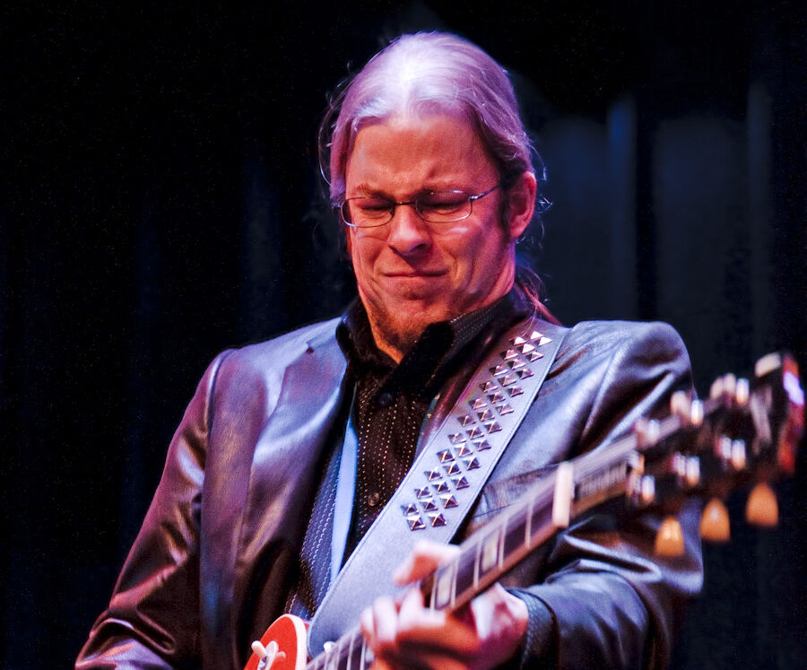 Patrick McLaughlin BB Kings IBC 2011_HY002